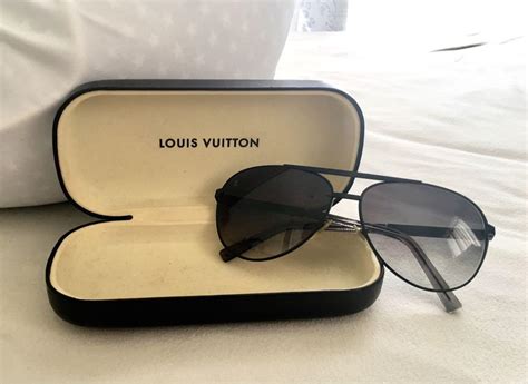 louis vuitton attitude sunglasses black.